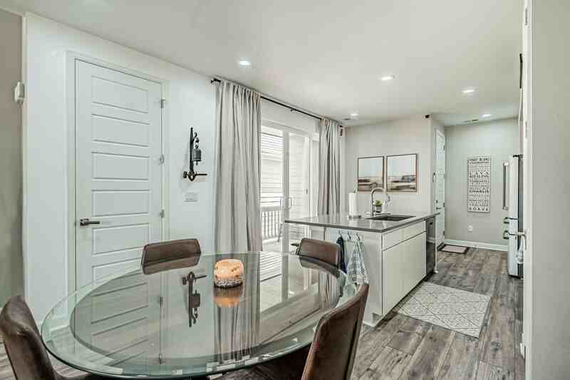 18109 E 96th Ave - Photo 4 of 28