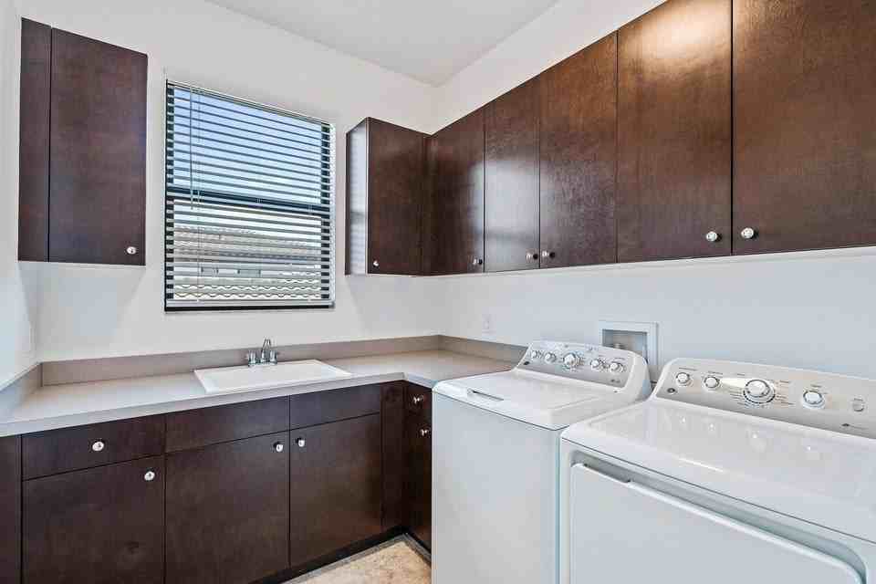 13644 Dumont Rd - Photo 7 of 18