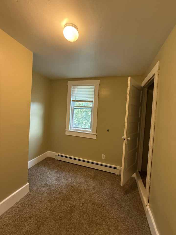 831 Wood St #831 - Photo 3 of 15