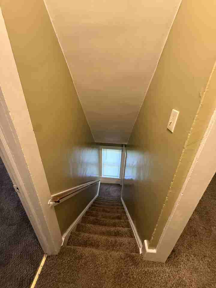 831 Wood St #831REAR - Photo 2 of 16