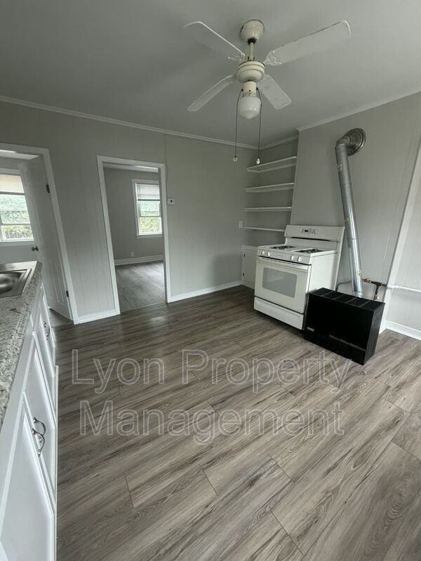 99 Langdon St #101UNIT2 - Photo 7 of 13