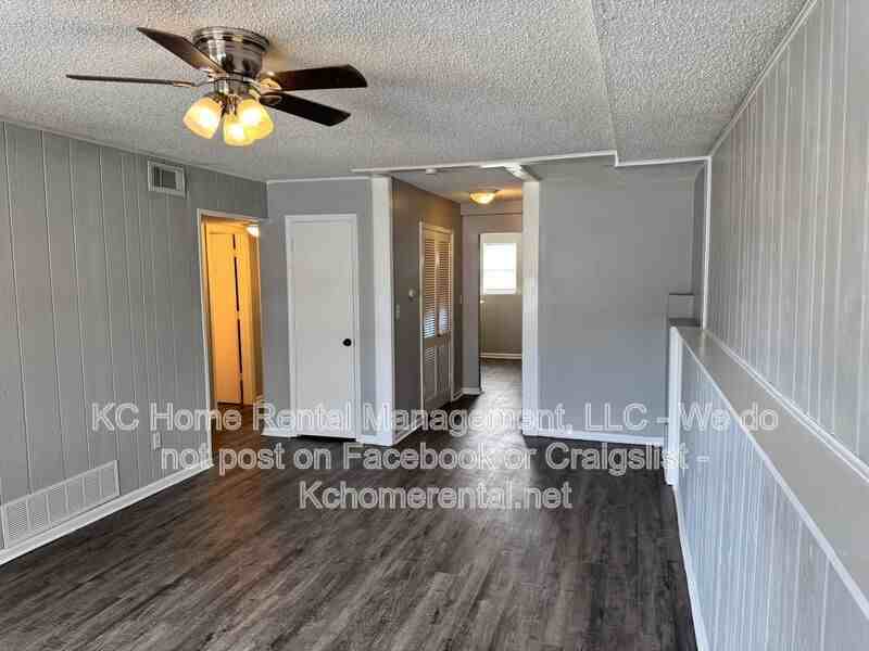 9213 E 54th St - Photo 7 of 17