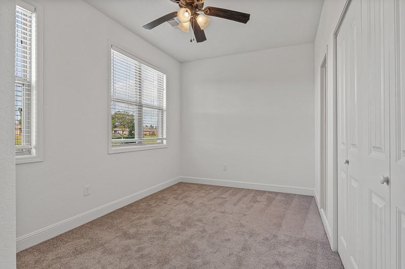 4909 Reserve Blvd #E204 - Photo 7 of 8