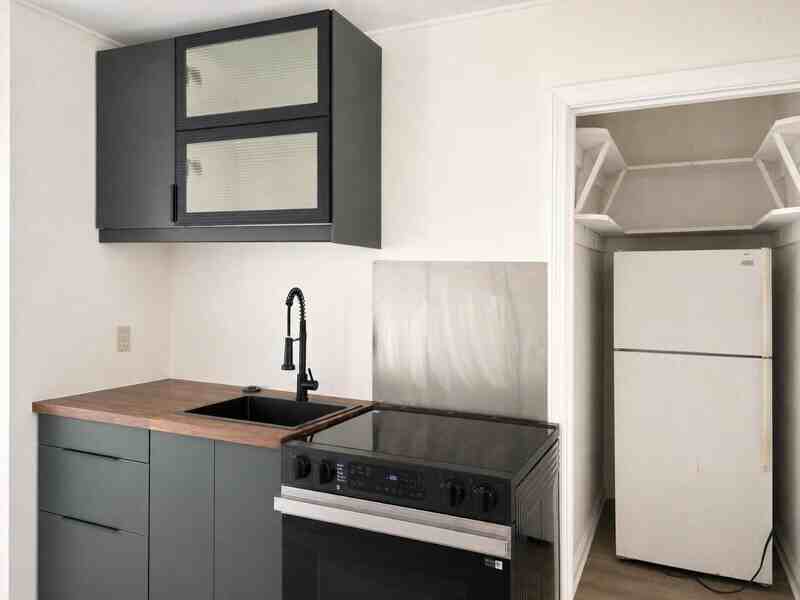 1904 Chamberlain Ave - Photo 3 of 9