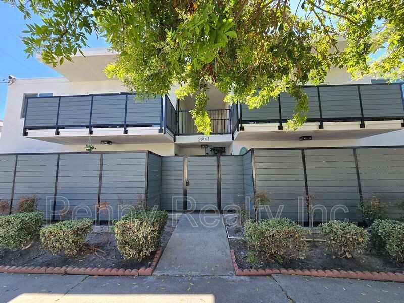 2861 Polk Ave #4 - Photo 7 of 33