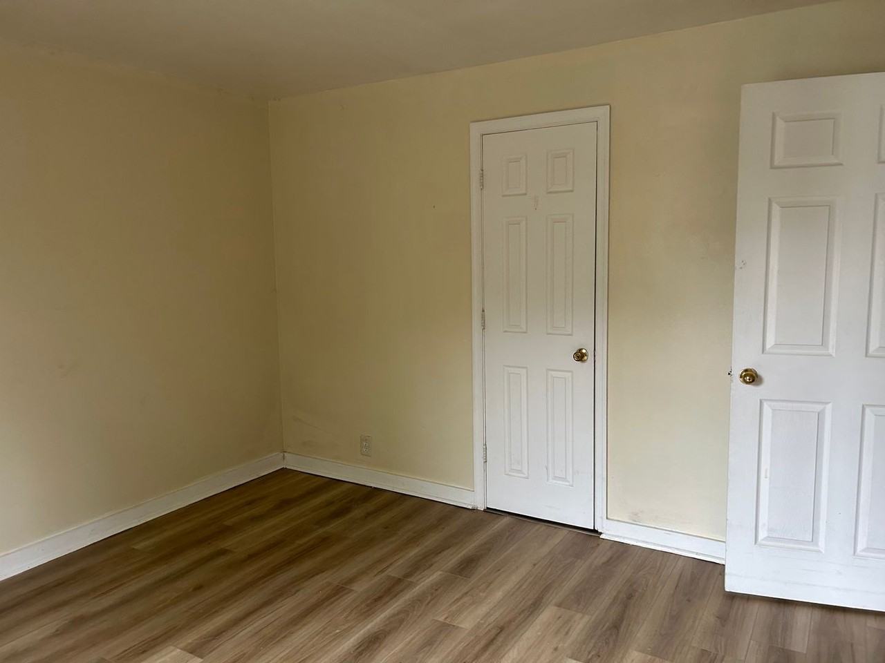 120 Pike Ave - Photo 4 of 10
