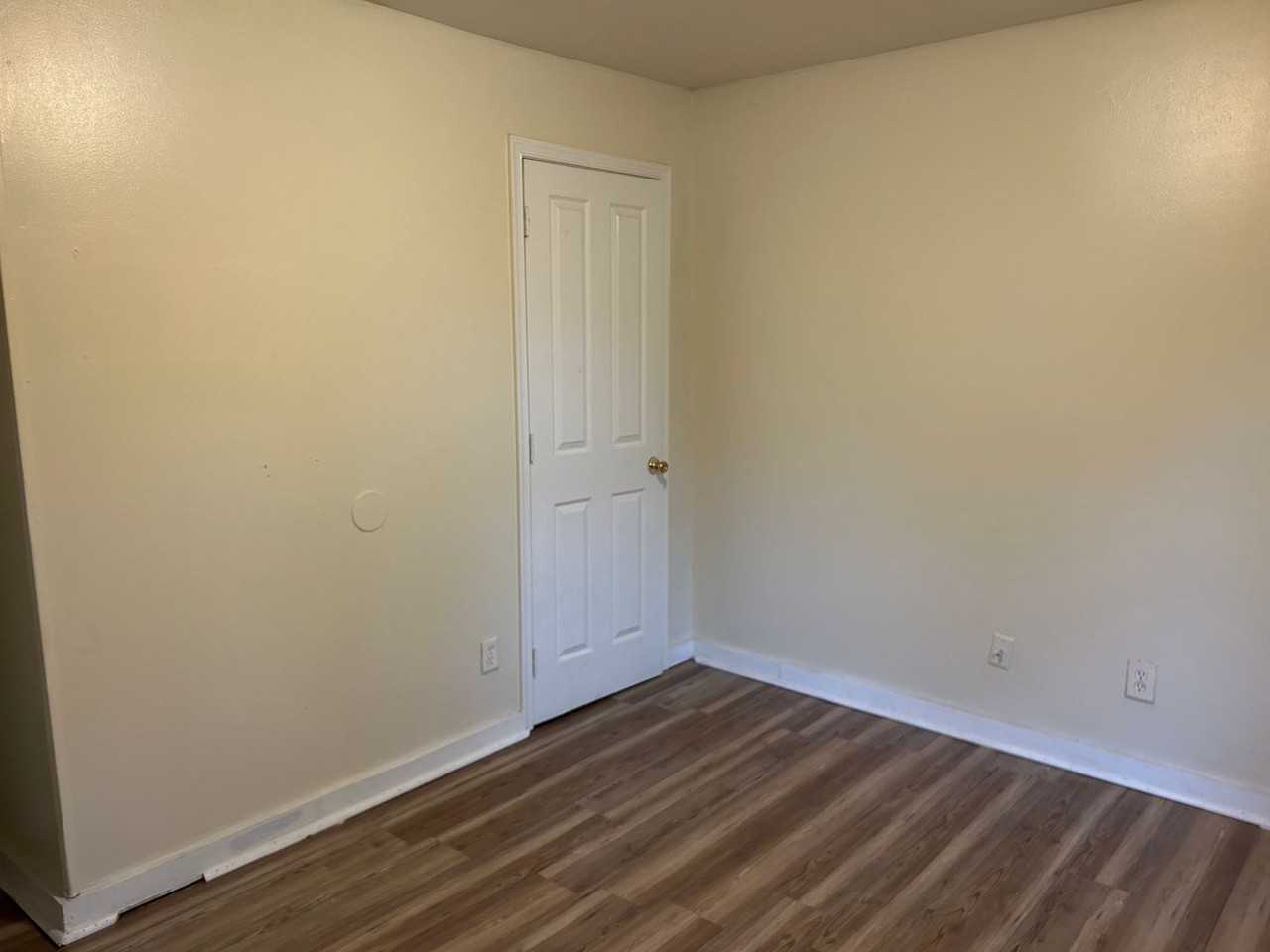 120 Pike Ave - Photo 6 of 10