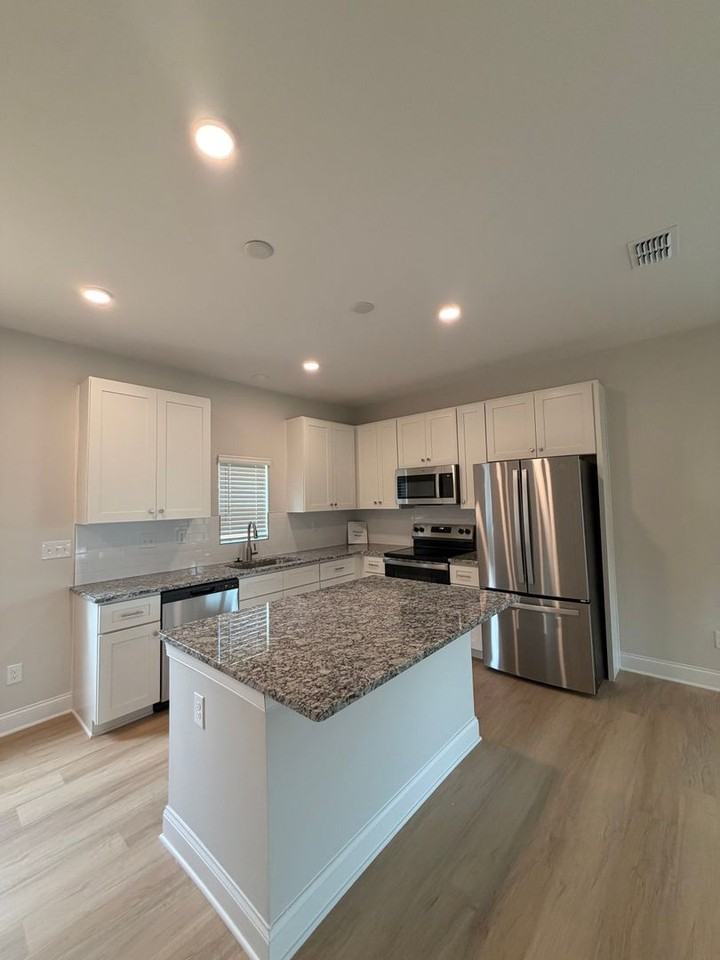 27 2nd St - Photo 2 of 19