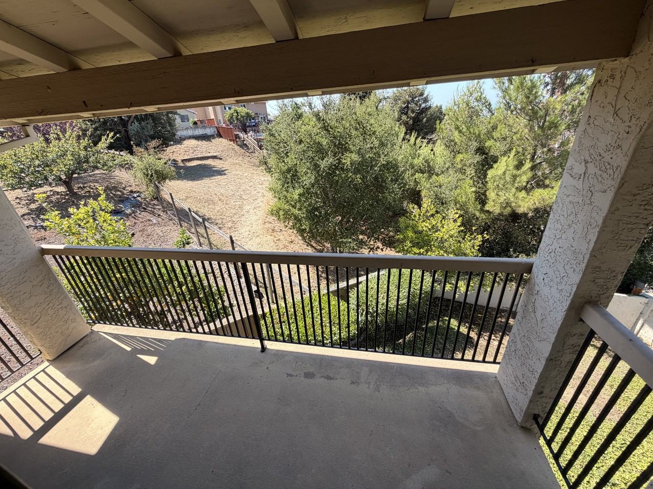 3203 Jose Ct - Photo 4 of 18