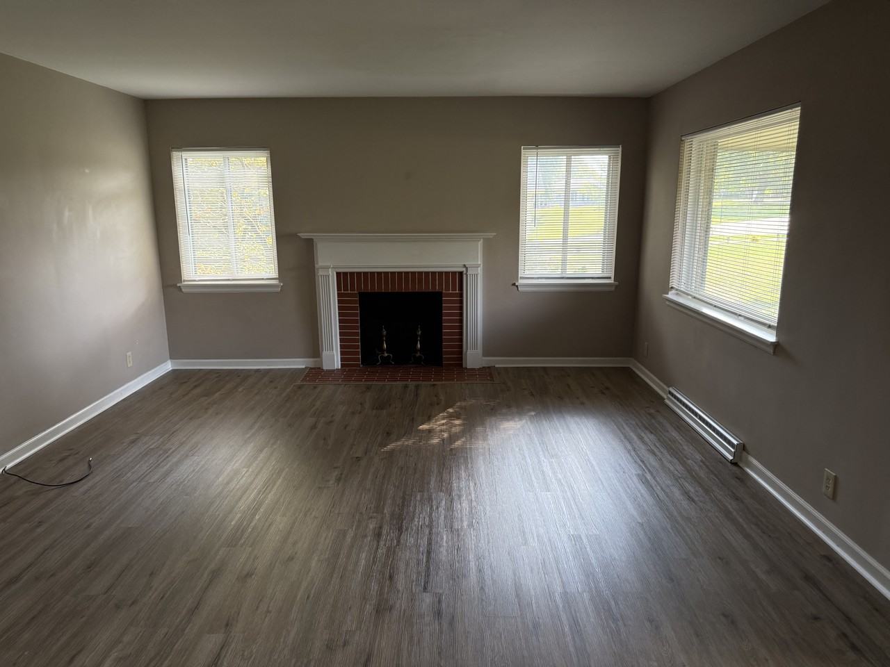1244 Standish Way #NA - Photo 3 of 13