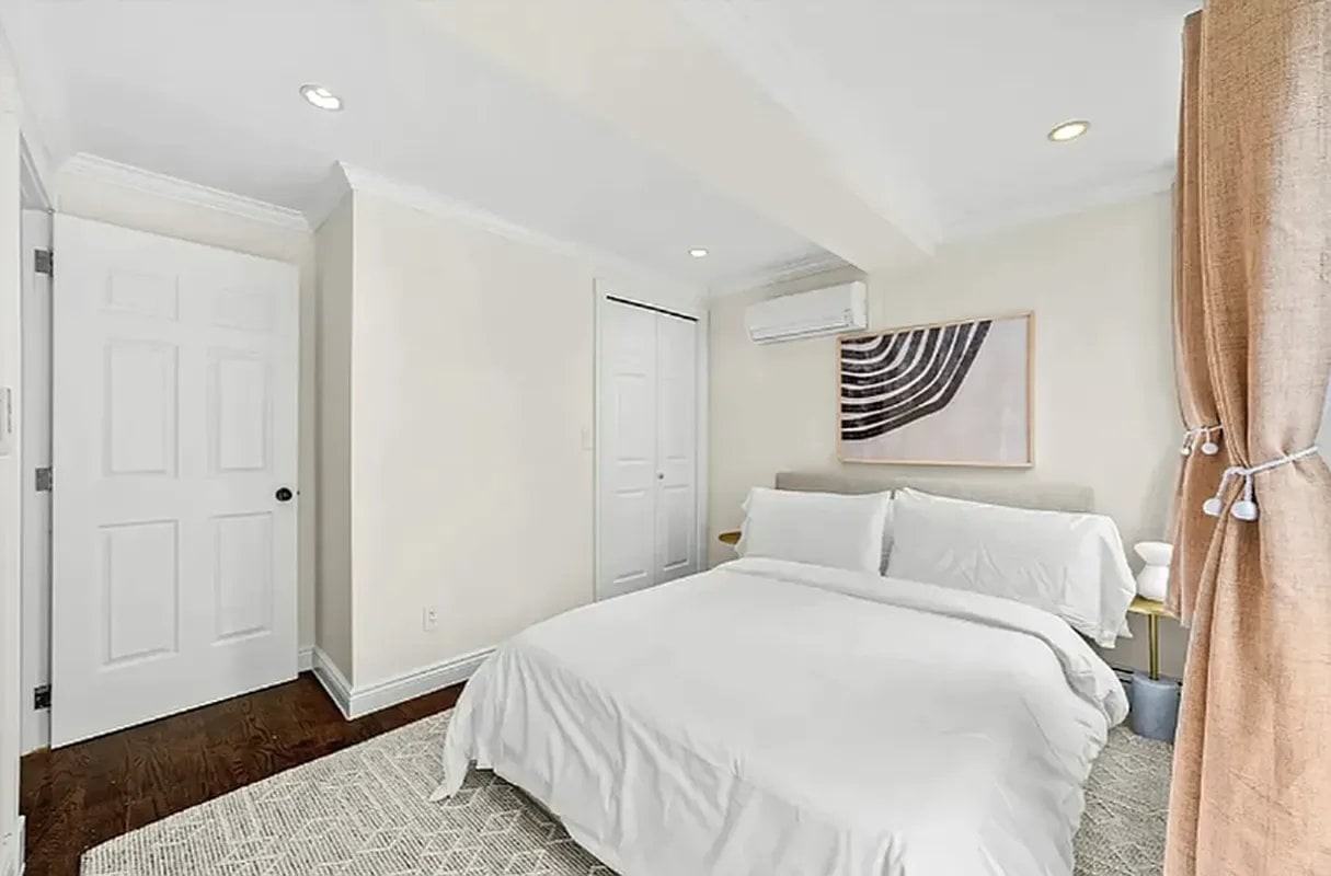 448 W 19th St #PHB - Photo 6 of 10