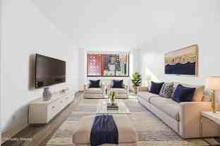 245 E 44th St #5G - Photo 1 of 1