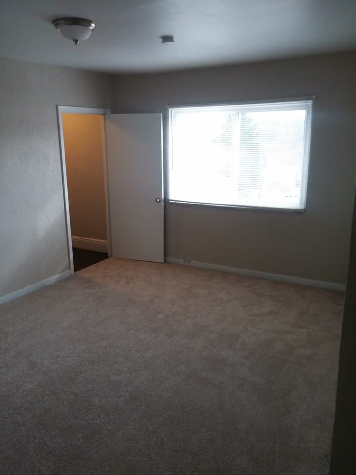 2334 Spring Street - Photo 2 of 12