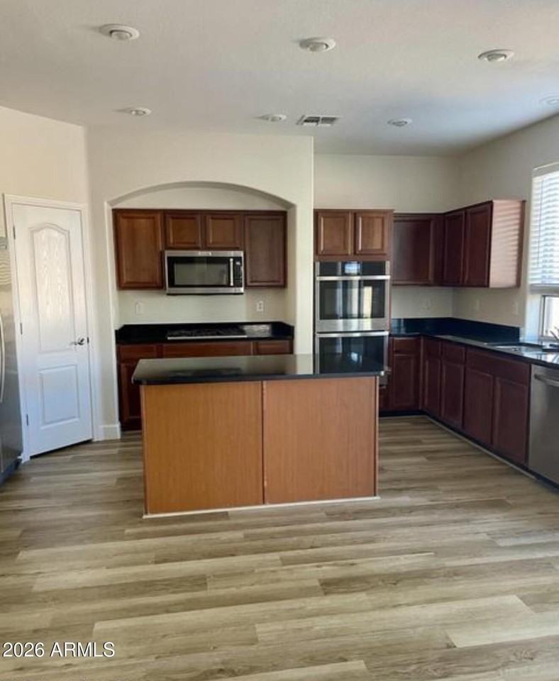 722 E Saddle Way - Photo 4 of 7