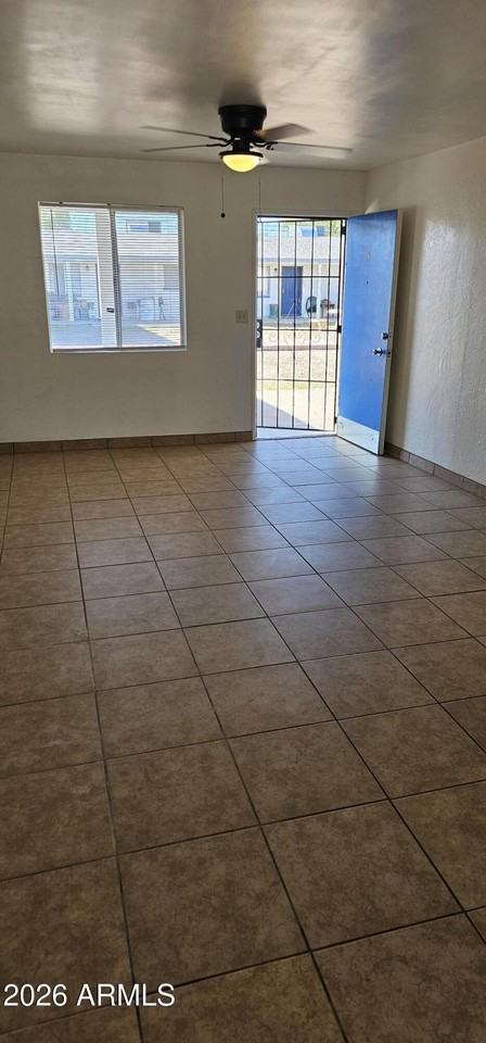110 S Allen #A - Photo 7 of 13