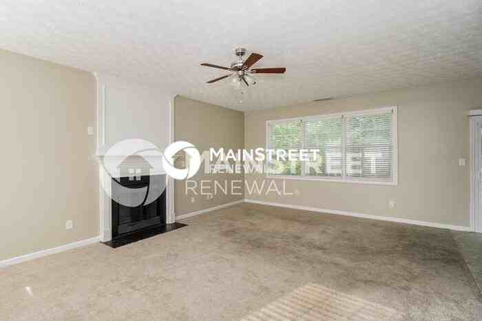 83 Bensinger Ct - Photo 5 of 17