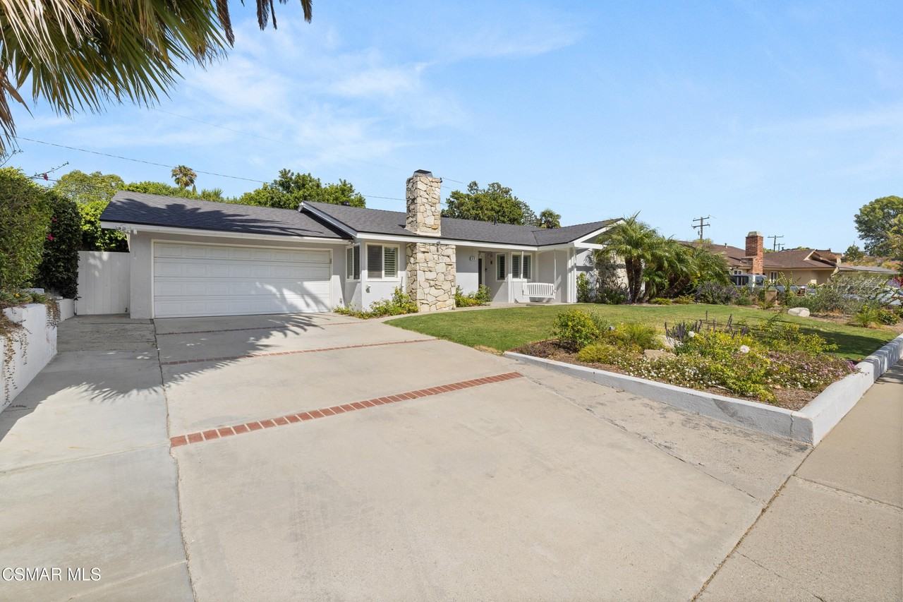 3 E Avenida De Las Flores - Photo 2 of 20