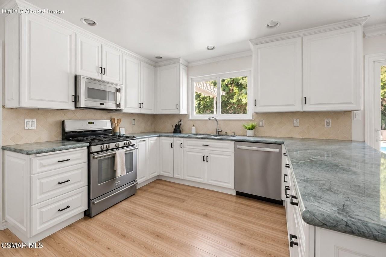 3 E Avenida De Las Flores - Photo 5 of 20