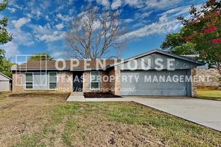 621 Meadowview Dr - Photo 1 of 1