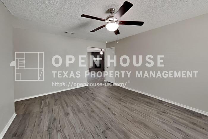 621 Meadowview Dr - Photo 6 of 20