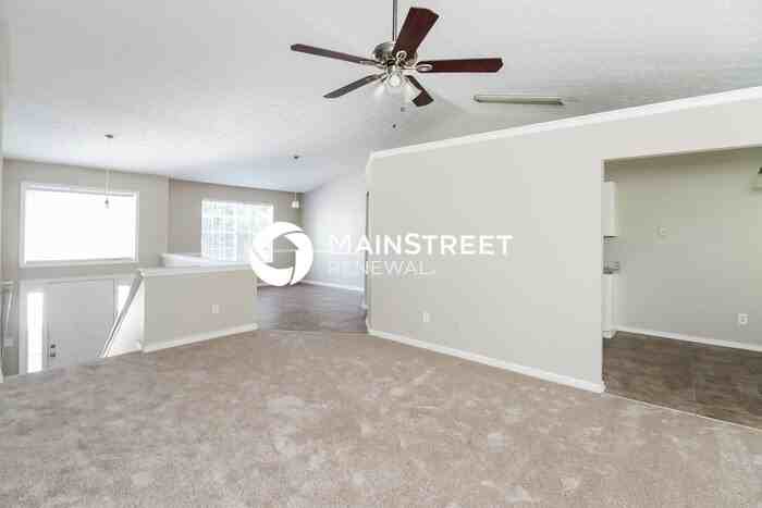 2455 Meredith Walk - Photo 5 of 17