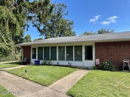 featured image of 1192B Clydebank Ct