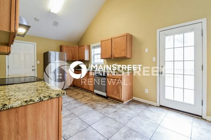 6827 Browns Mill Walk - Photo 6 of 15