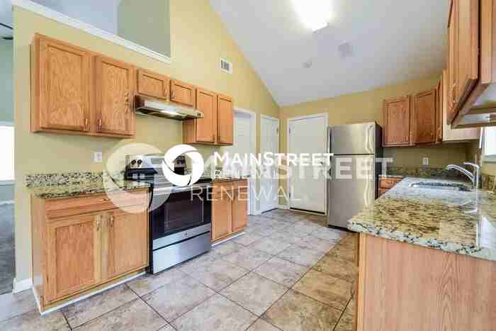 6827 Browns Mill Walk - Photo 7 of 15