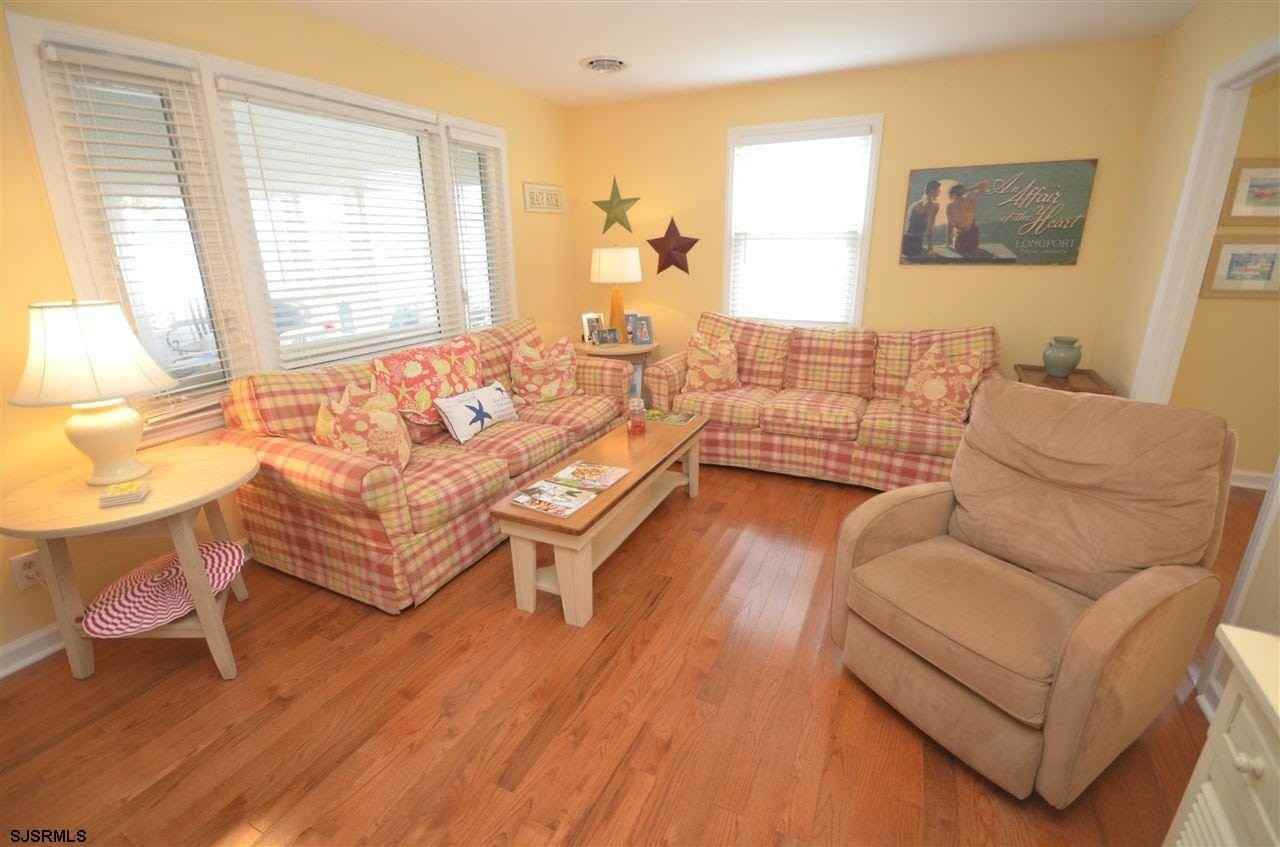 123 N 34th Ave - Photo 4 of 22
