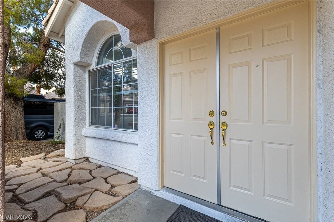 10416 Horseback Ridge Ave - Photo 5 of 30