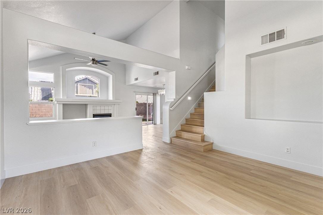 10416 Horseback Ridge Ave - Photo 6 of 30