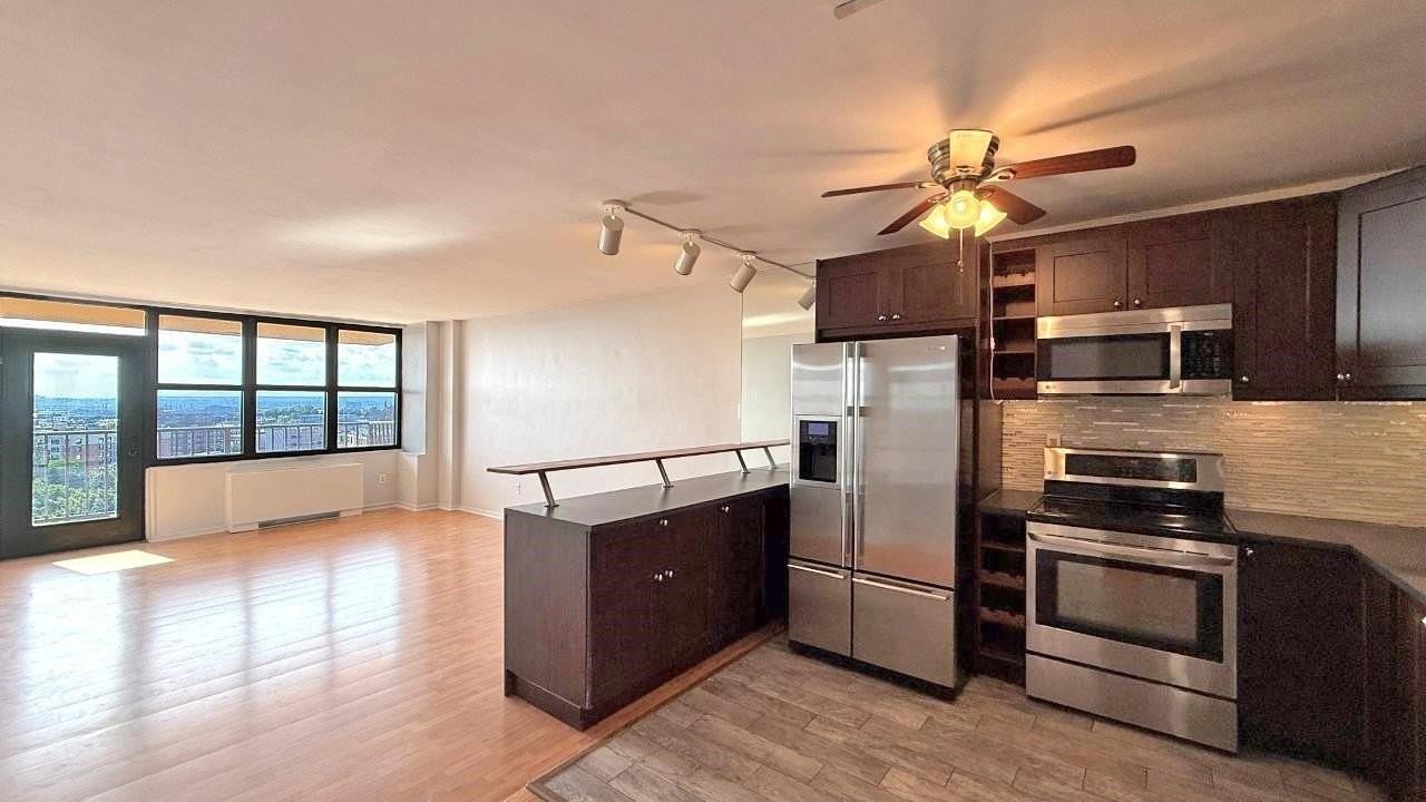 380 MOUNTAIN RD #1615 - Photo 4 of 26