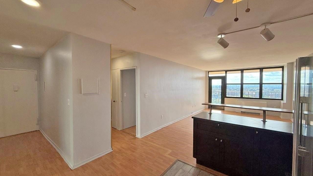 380 MOUNTAIN RD #1615 - Photo 6 of 26
