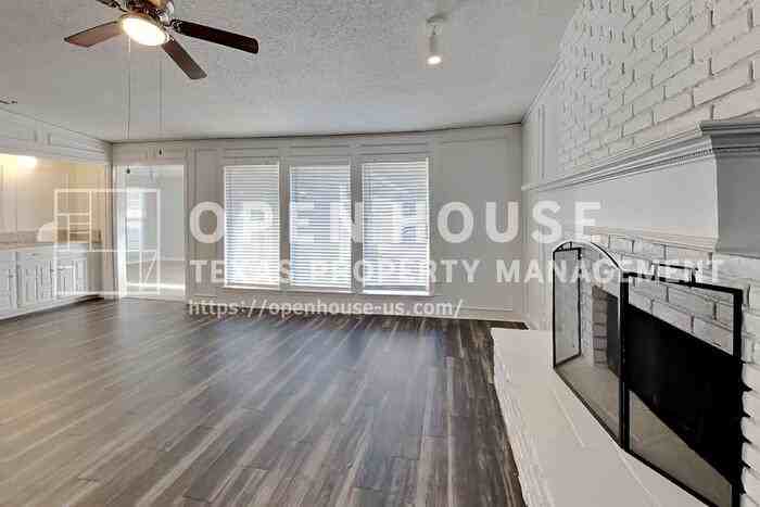 909 Keenan Cir - Photo 4 of 20