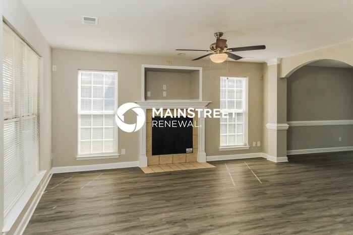 368 Pelling Dr - Photo 2 of 16