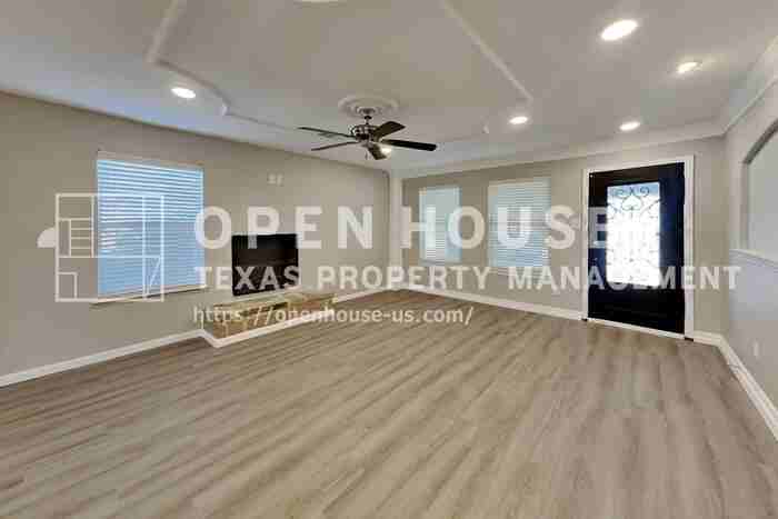 345 Chalkstone Dr - Photo 4 of 22
