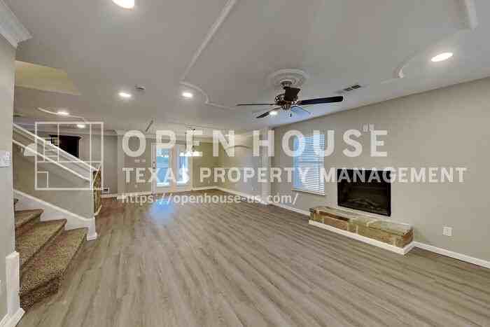 345 Chalkstone Dr - Photo 5 of 22