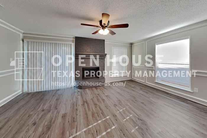 4820 Ashton Ave - Photo 6 of 23