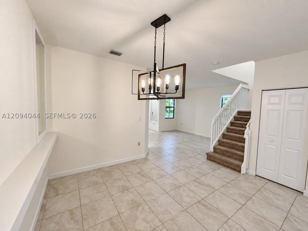 10306 W 33rd Ln - Photo 7 of 36
