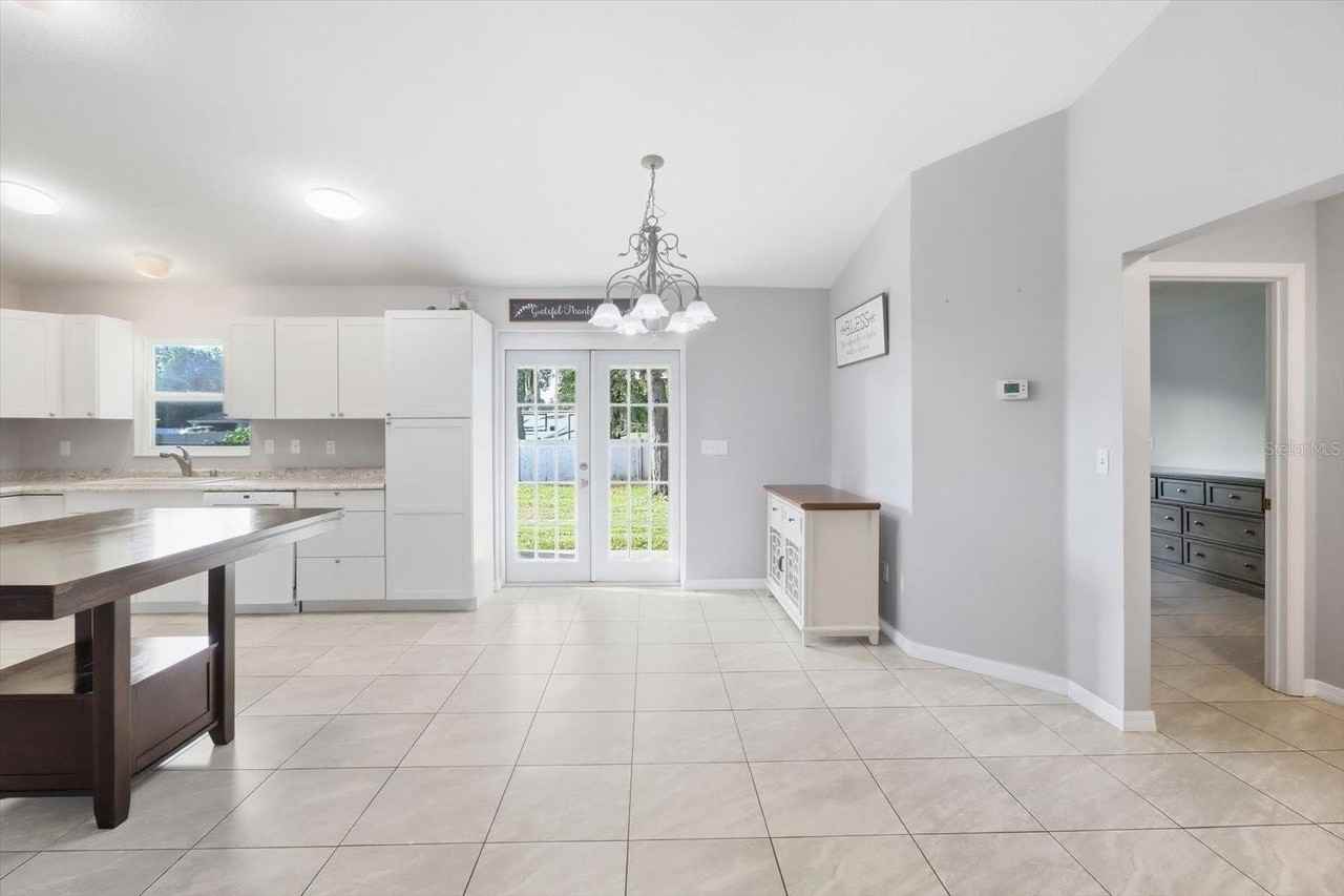 8372 Se 156th St - Photo 6 of 28
