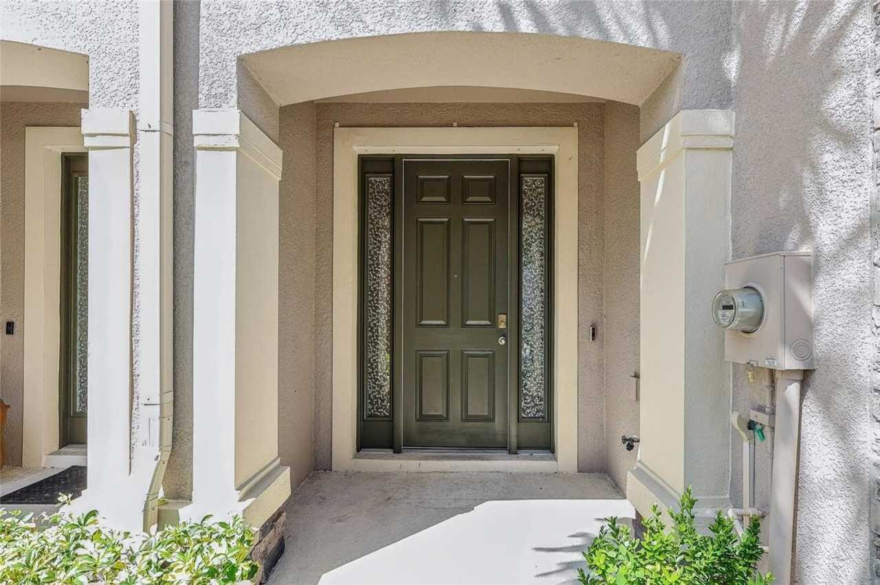 12713 Lexington Ridge St - Photo 4 of 50