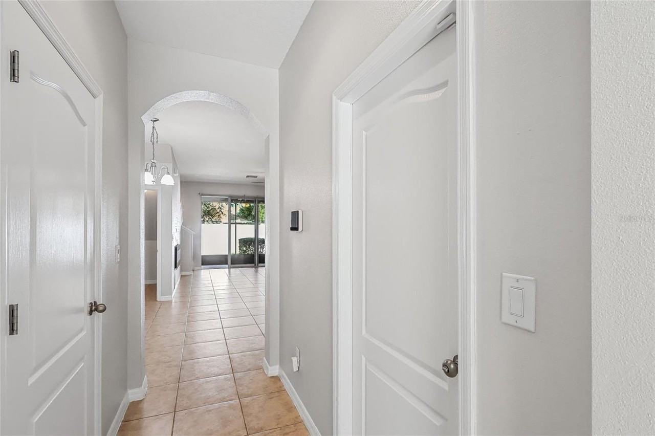 12713 Lexington Ridge St - Photo 7 of 50