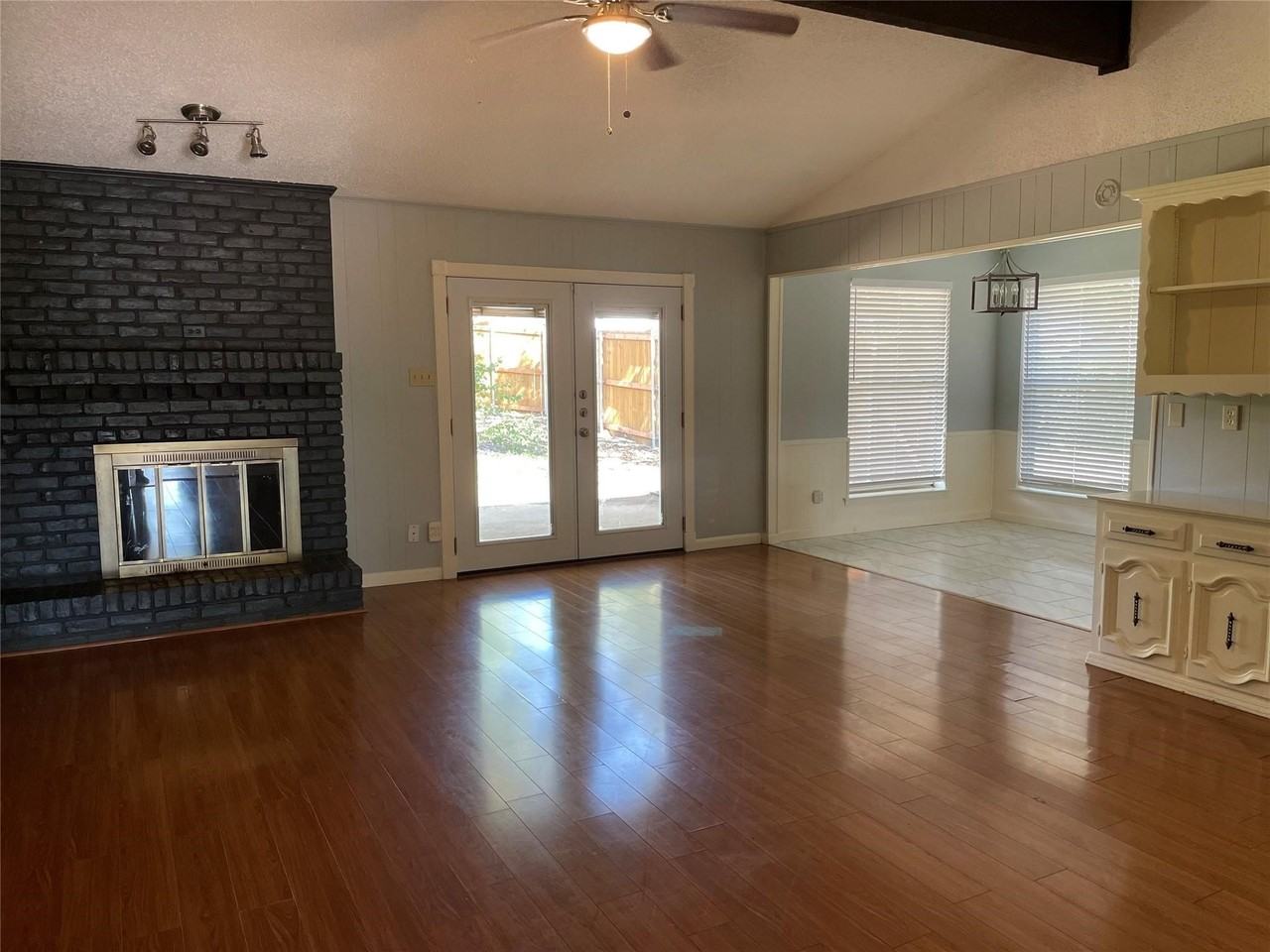 1112 Joanna Cir - Photo 6 of 7