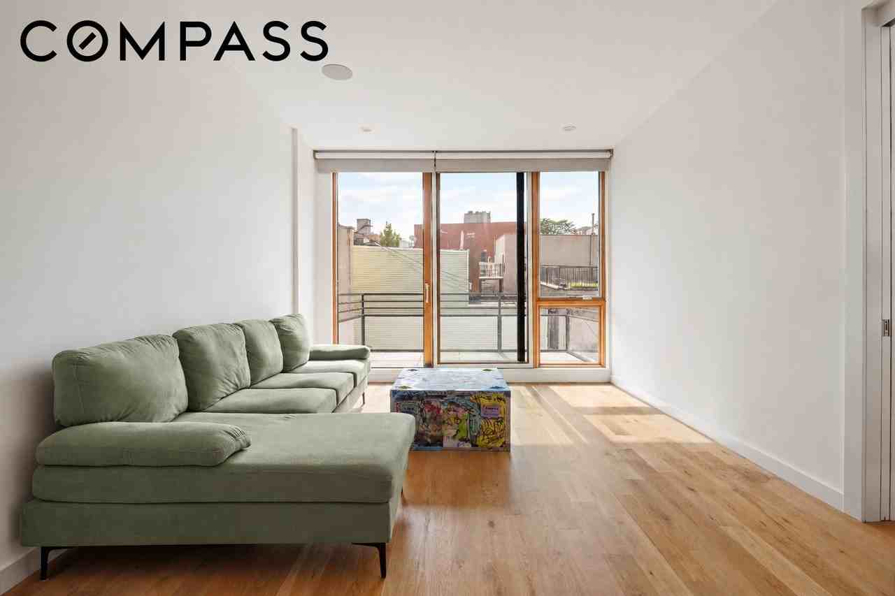 168 Evergreen Ave #3B - Photo 2 of 6