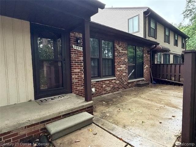 39596 Old Dominion Dr - Photo 2 of 13