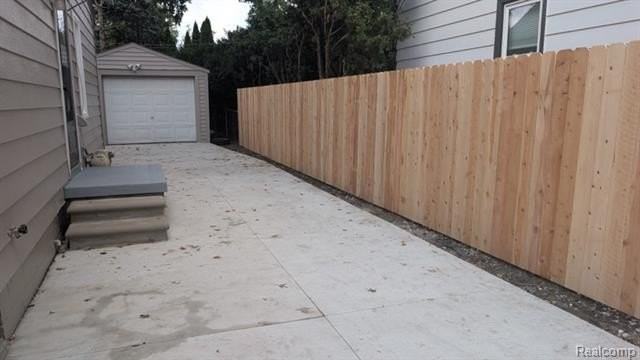 1305 Bauman Ave - Photo 5 of 22