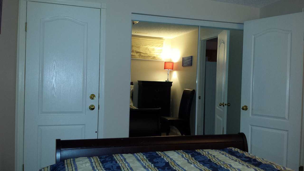26 31 Ave Sw - Photo 7 of 8