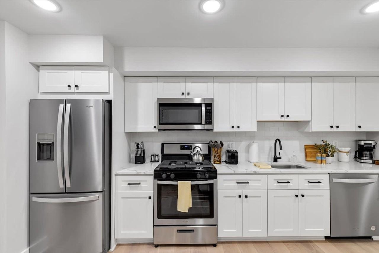1228 16th St Ne #1633279P - Photo 7 of 11