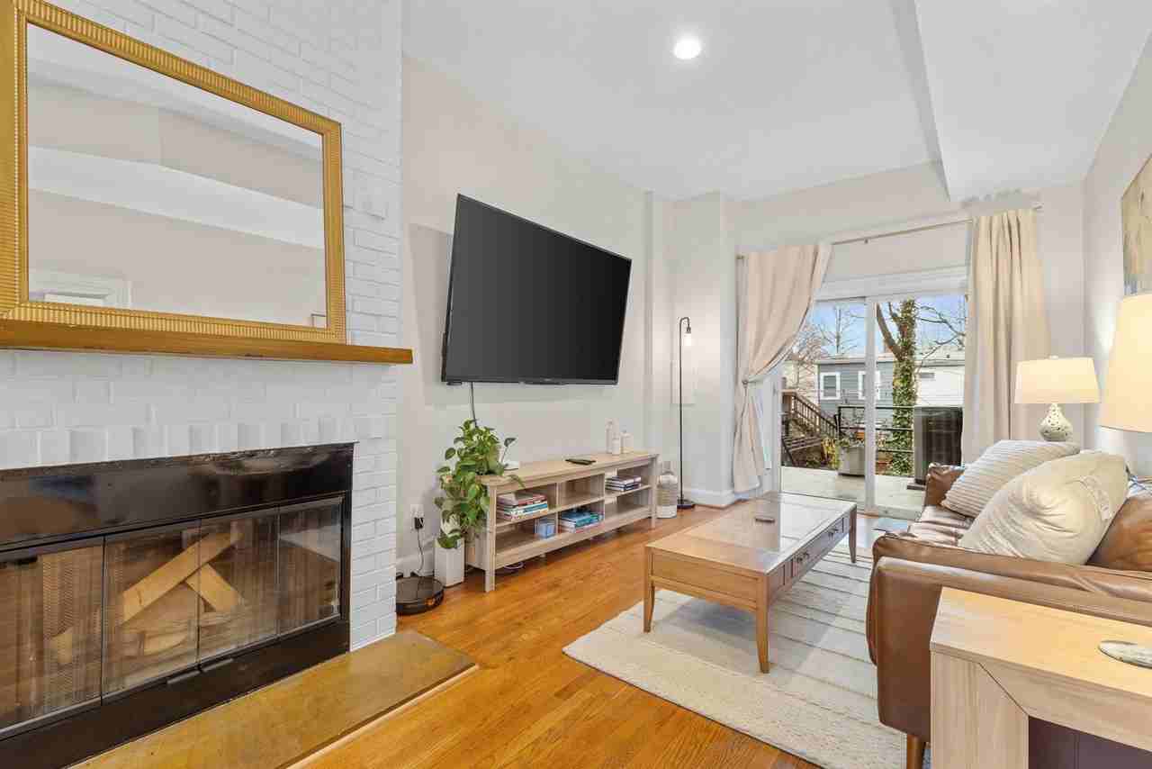 1425 New Jersey Avenue Northwest - Photo 3 of 28