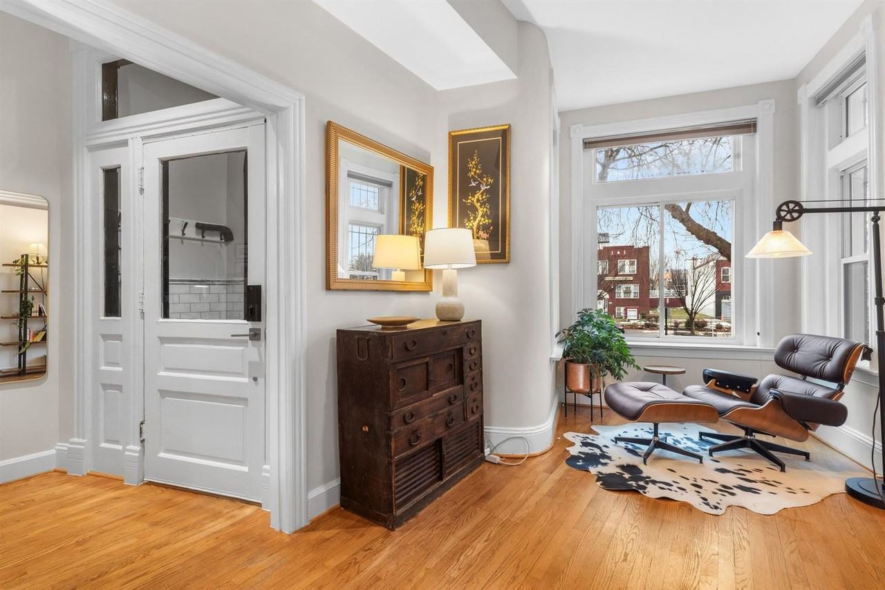 1425 New Jersey Avenue Northwest - Photo 4 of 28